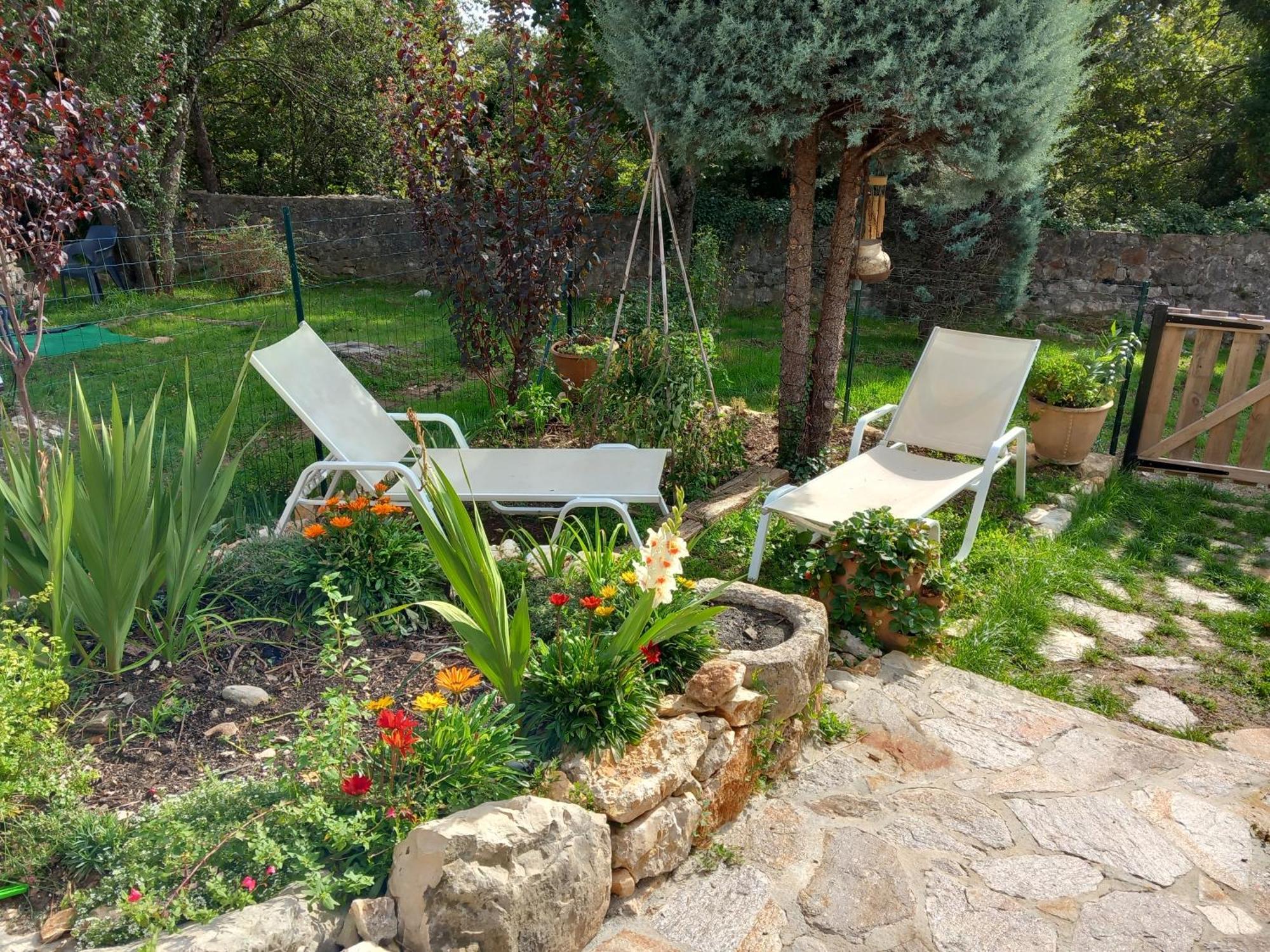 Maisonnette Au Calme Saint-Vallier-de-Thiey